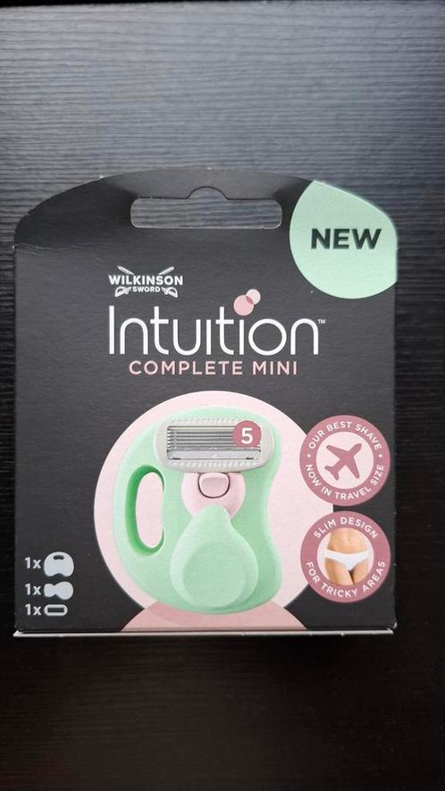 Wilkinson Intuition Complete Mini Scheermes, Sieraden, Tassen en Uiterlijk, Uiterlijk | Haarverzorging, Nieuw, Overige typen, Ophalen of Verzenden