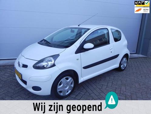 Toyota Aygo 1.0-12V Comfort Apk 9-4-2026 Mooie Nette Auto, Auto's, Toyota, Bedrijf, Te koop, Aygo, ABS, Airbags, Centrale vergrendeling