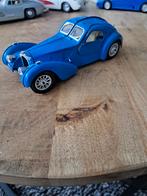 Burago model bugatti atlantic, Gebruikt, Auto, Ophalen of Verzenden, N.b