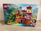 Lego 43202 Disney Encanto Het huis van de familie Madrigal, Ophalen of Verzenden, Nieuw, Complete set, Lego