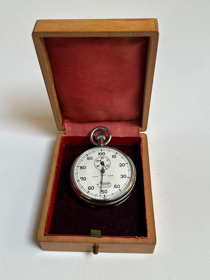 Minerva Stopwatch met Houten Kast - Joh. E. Post, Antiek en Kunst, Antiek | Klokken, Ophalen of Verzenden