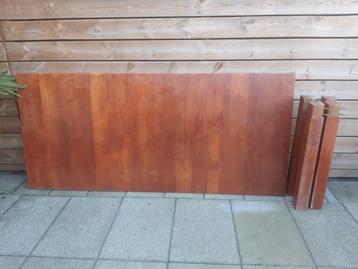 Eettafel 90x200 cm beschikbaar voor biedingen