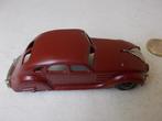 1935 Dinky Toys 30A CHRYSLER AIR FLOW SALOON (Repainted), Hobby en Vrije tijd, Modelauto's | 1:43, Ophalen of Verzenden, Gebruikt