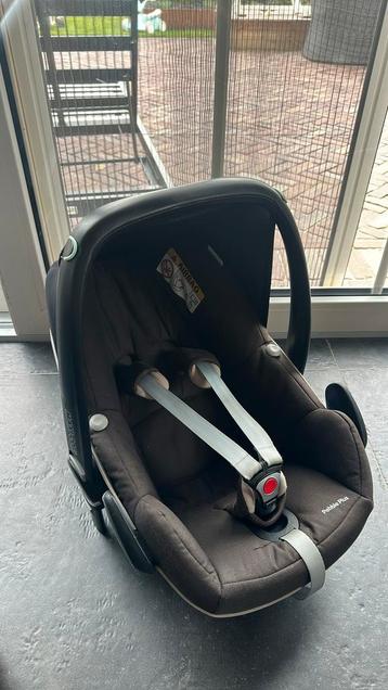 Maxi-cosi pebble plus beschikbaar voor biedingen