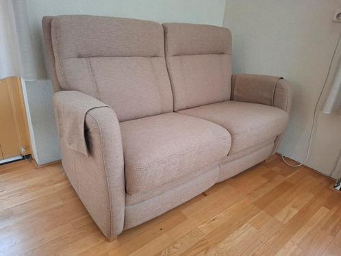 Zeer mooie bank met uitschuifbare zitting zgan, Huis en Inrichting, Banken | Sofa's en Chaises Longues, Zo goed als nieuw, Tweepersoons