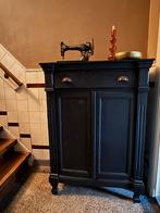 Zwart sierlijk kastje HxLxB: 127x91x43 (cm), Ophalen