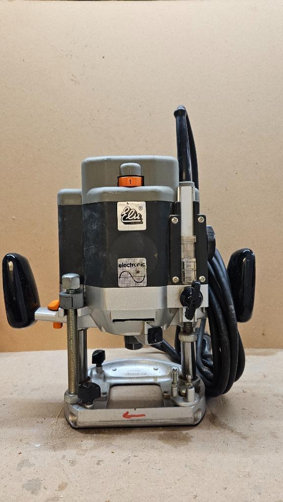 Bovenfrees ELU MOF 177/2 type 3, Doe-het-zelf en Verbouw, Gereedschap | Freesmachines, Gebruikt, Elektrisch, Bovenfrees, Ophalen
