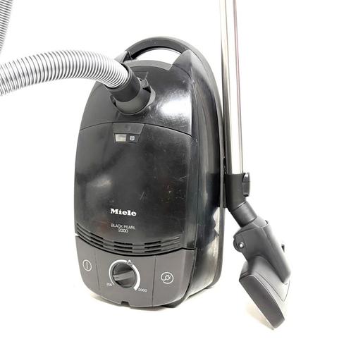 Miele Black Pearl 2000 Watt Extreem ZuigKracht + Garantie!, Witgoed en Apparatuur, Stofzuigers, Gebruikt, Stofzuiger, 2000 watt of meer