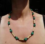 Nieuwe zelfgemaakte ketting met malachiet en bamboekralen, Sieraden, Tassen en Uiterlijk, Kettingen, Nieuw, Ophalen of Verzenden