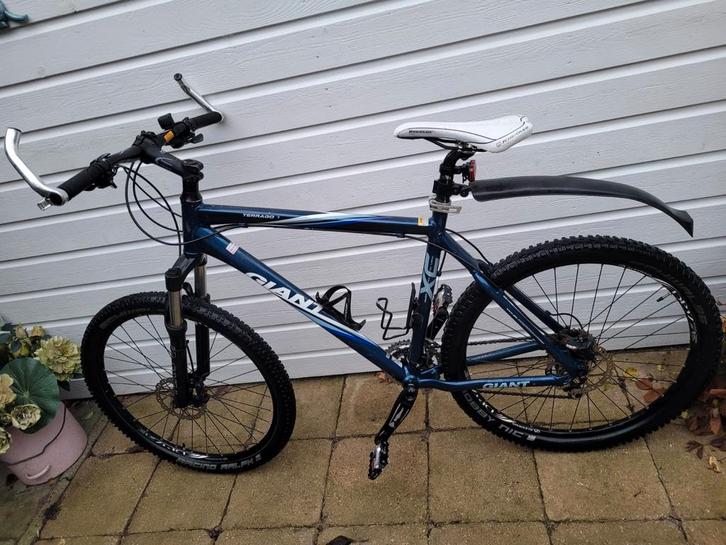 Giant terrago 1 26 inch wielen framemaat L, Fietsen en Brommers, Fietsen | Mountainbikes en ATB, Gebruikt, Heren, Giant, 45 tot 49 cm