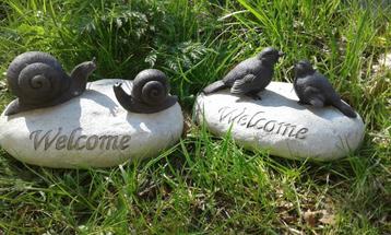Origineel tuinbeeld Vogels, Slakken op Welcome steen beschikbaar voor biedingen