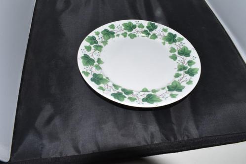 Ontbijtborden Evergreen servies, Huis en Inrichting, Keuken | Servies, Nieuw, Bord(en), Overige stijlen, Overige materialen, Ophalen of Verzenden