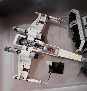 LEGO Star Wars Luke Skywalker's X Wing Fighter 75301 beschikbaar voor biedingen