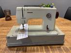 Te koop Bernina 817 half industrie machine., Hobby en Vrije tijd, Verzenden, Zo goed als nieuw, Lockmachine, Bernina