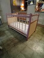 Ledikantje oud roze + matras, Kinderen en Baby's, Babywiegjes en Ledikanten, Ophalen, Gebruikt, Ledikant