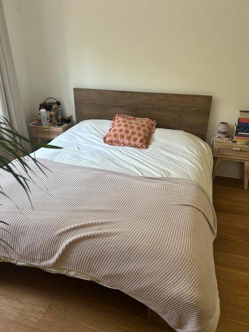 Tweepersoonsbed-  180x200 cm, Huis en Inrichting, Slaapkamer | Matrassen en Bedbodems, Zo goed als nieuw, 180 cm, 200 cm, Tweepersoons