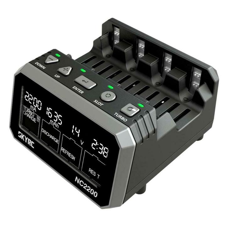 SkyRC NC2200 batterij lader voor 4xAA/AAA DC 2A, Hobby en Vrije tijd, Modelbouw | Radiografisch | Auto's, Ophalen of Verzenden
