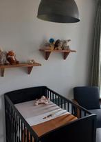 Babybedje zwart met matras, Kinderen en Baby's, Gebruikt, Ophalen of Verzenden, Jongetje of Meisje