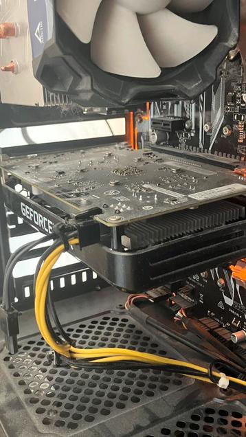 Palit GTX 1650 GamePro OC 4GB GDDR6 beschikbaar voor biedingen