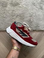 Hi-tec shadows red 40, Ophalen of Verzenden, Gedragen, Rood, Sneakers of Gympen