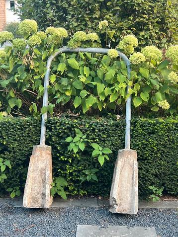 Fiets Leunstelling met betonvoet beschikbaar voor biedingen