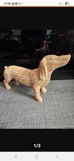 Mooie zware polystone hond
39 x 14 x 24 cm, Verzamelen, Beelden en Beeldjes, Ophalen of Verzenden