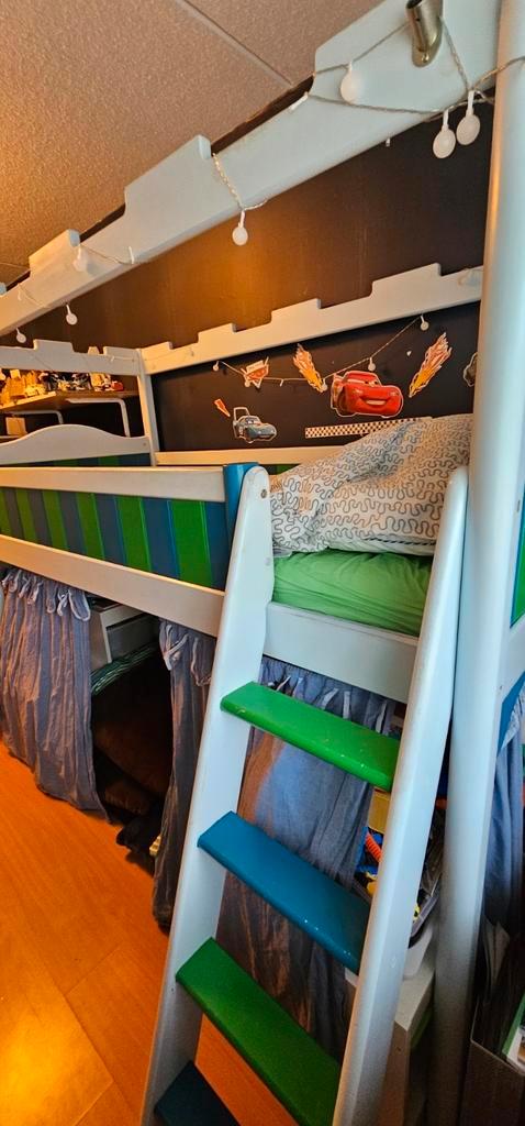 Unieke Half Hoogslaper van Disney - ridder Mickey Mouse, Kinderen en Baby's, Kinderkamer | Stapelbedden en Hoogslapers, Zo goed als nieuw