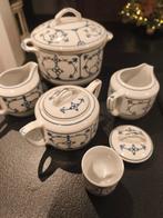 Jäger Eisenberg Servies - Blauw Saks, Huis en Inrichting, Ophalen, Zo goed als nieuw, Overige stijlen, Aardewerk