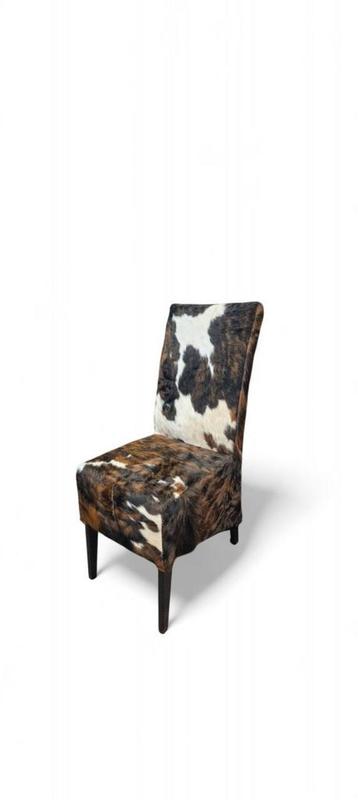 6x Nieuwe Tricolor Koeienhuid Stoelen beschikbaar voor biedingen