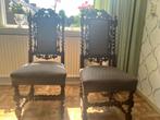 3 oude stoelen, Ophalen
