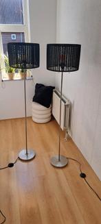 Zwarte staanlampen, 2 voor 35 euro, Huis en Inrichting, Lampen | Vloerlampen, Zo goed als nieuw, Ophalen