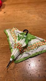 Barbie paraplu en shawl jaren 60/70, Kinderen en Baby's, Speelgoed | Poppen, Ophalen of Verzenden, Zo goed als nieuw, Barbie