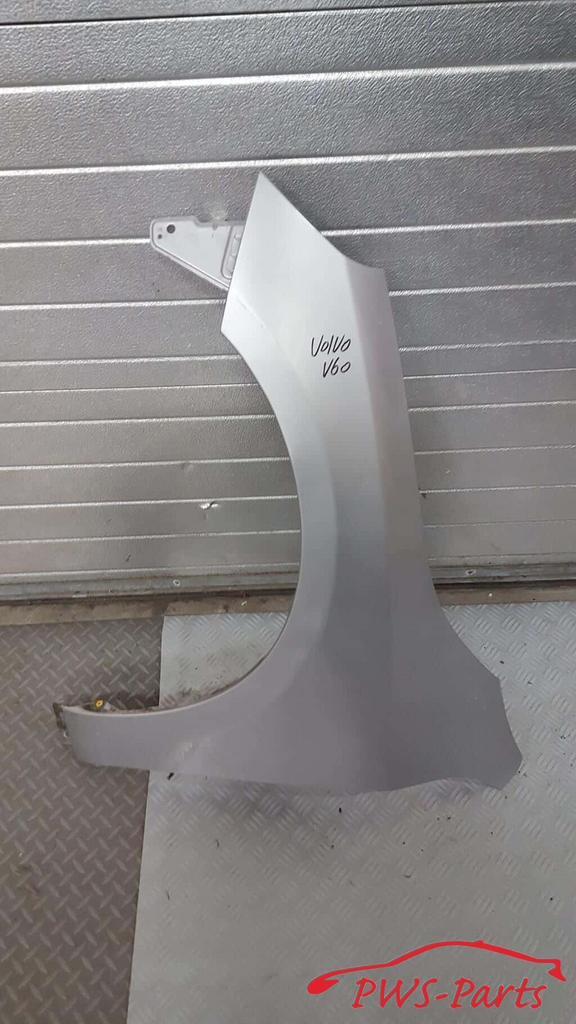 VOLVO S60 V60 VANAF 2010 SPATBORD ZIJSCHERM VOORSCHERM LINKS, Auto-onderdelen, Carrosserie en Plaatwerk, Spatbord, Volvo, Gebruikt
