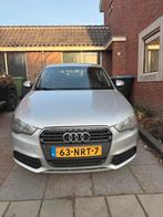 Audi A1 1.2 Tfsi 63KW 2010 Grijs – fijne en betrouwbare auto, Auto's, Audi, Voorwielaandrijving, Stof, Zwart, 4 cilinders