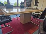 Bureau marmer, Ophalen