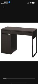 IKEA MICKE bureau – zwartbruin (105x50 cm), Ophalen of Verzenden, Zo goed als nieuw