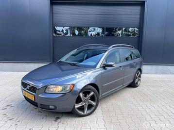 Volvo V50 1.8 Edition APK NIEUW NAP AIRCO Trekh inruilkoop! beschikbaar voor biedingen