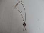* Koperkleurige ketting met klavertje 3 bloem hanger bruin *, Sieraden, Tassen en Uiterlijk, Kettingen, Bruin, Ophalen of Verzenden