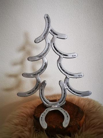 Kerstboom hoefijzers  beschikbaar voor biedingen