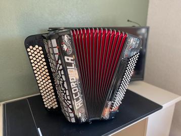 Accordiola grande concerto 5 korig beschikbaar voor biedingen