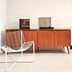 Vintage kast/dressoir/tv meubel met zwarte bovenplaat, Zo goed als nieuw, Hoofdstraat 70 Terborg, Devintagerie, Ophalen