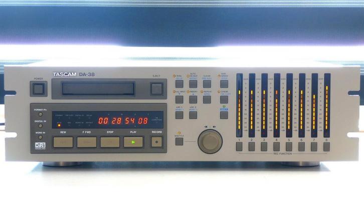 Tascam DA-38 DTRS recorder (lezen a.u.b.), Audio, Tv en Foto, Professionele Audio-, Tv- en Video-apparatuur, Zo goed als nieuw