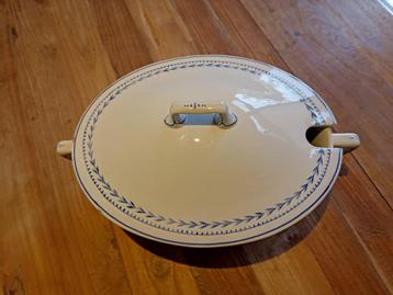 oude dekschaal blauw/wit beschikbaar voor biedingen