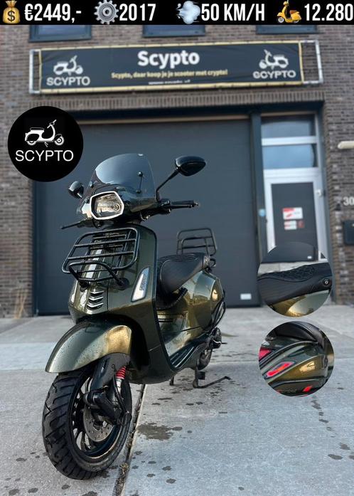Vespa Sprint | Full Option | Brom | 2017 |, Fietsen en Brommers, Scooters | Vespa, Zo goed als nieuw, Overige modellen, Maximaal 45 km/u