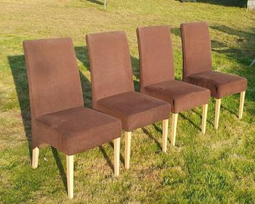 Stoelen beschikbaar voor biedingen