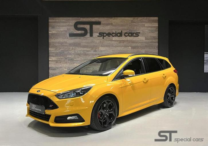 Ford Focus Wagon 2.0 ST-3|Uniek|ALERT, Auto's, Ford, Bedrijf, Te koop, Focus, ABS, Achteruitrijcamera, Airbags, Airconditioning