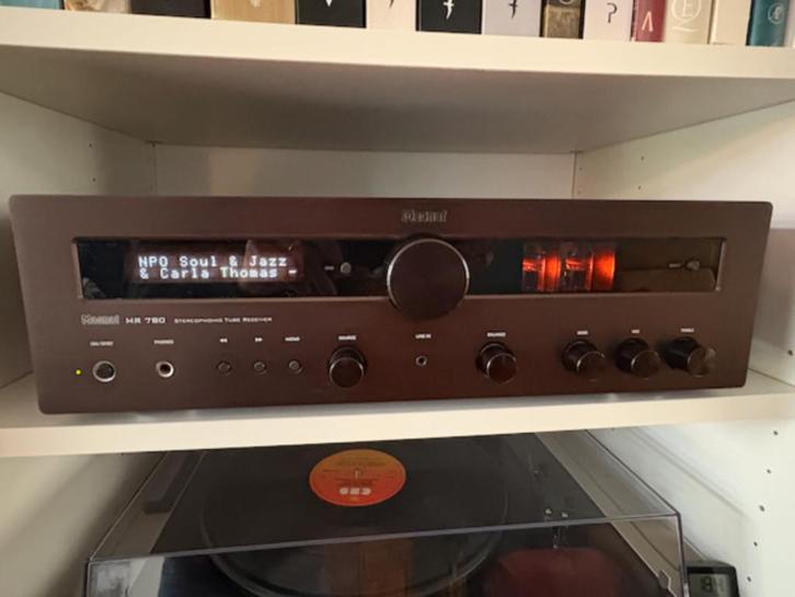 Magnat MR 780: De hybride hi-fi stereo versterker, Audio, Tv en Foto, Versterkers en Receivers, Zo goed als nieuw, 60 tot 120 watt