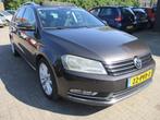 Volkswagen Passat Variant 1.4 TSI Highline PANO/NAVI/LEER/AU, Euro 5, Bruin, 122 pk, Origineel Nederlands