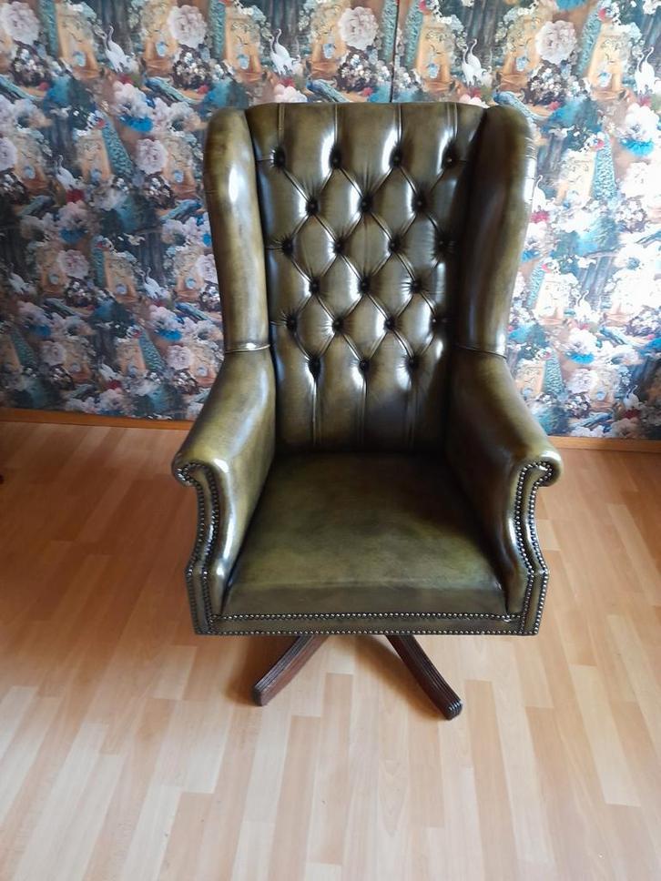Chesterfield  Bureaustoel Draaifauteuil, Huis en Inrichting, Fauteuils, Gebruikt, Leer, 75 tot 100 cm, 75 tot 100 cm, Ophalen