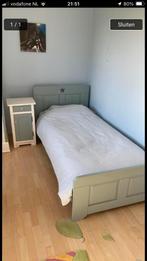 Kinderbed met nachtkastje, Ophalen, 85 tot 100 cm, Gebruikt, Lattenbodem